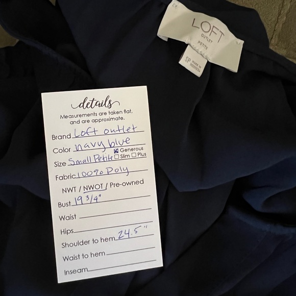 SOLD NWOT Loft Outlet Ruffle Top w/ Buttons in Navy Blue Size Petite Small PS SP - Picture 5 of 6